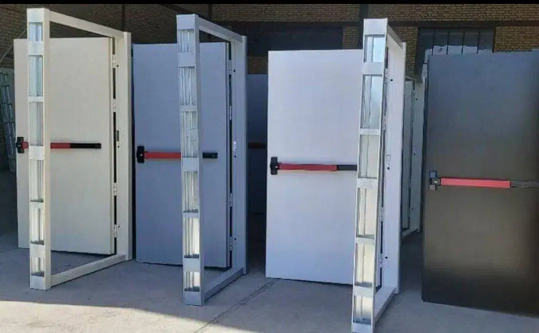 فروش ویژه درب ضد حریق|مصالح و تجهیزات ساختمان|میانه, |دیوار