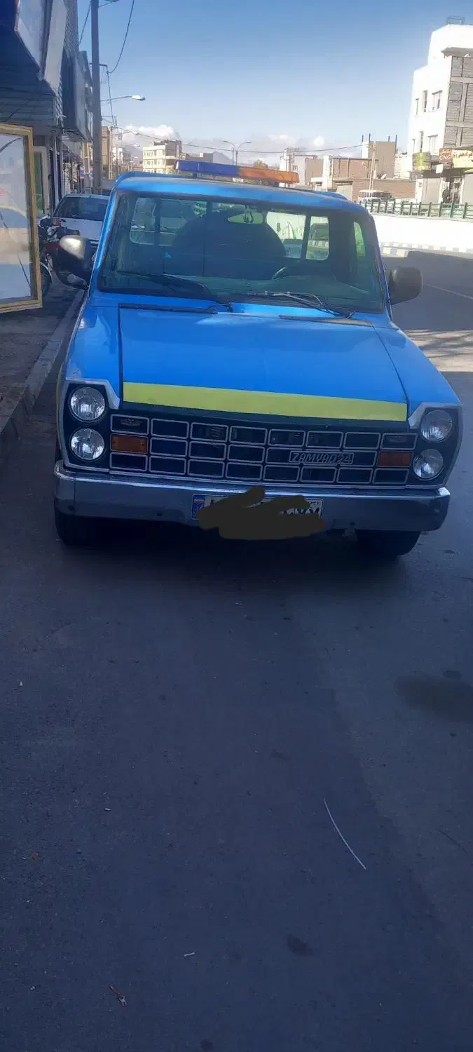 فروش یک دستگاه نیسان دیزل|خودرو سواری و وانت|قزوین, |دیوار