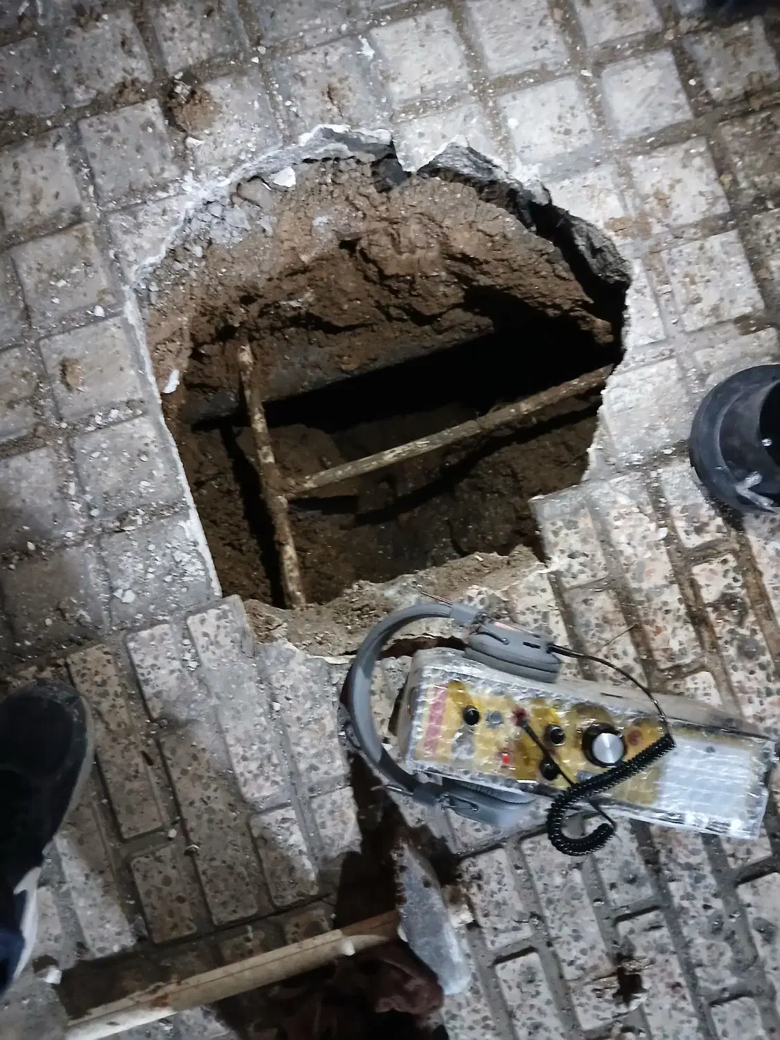 تشخیص ترکیدگی لولهکشی ونشتیابیلوله بازکنی |خدمات پیشه و مهارت|تهران, منیریه|دیوار