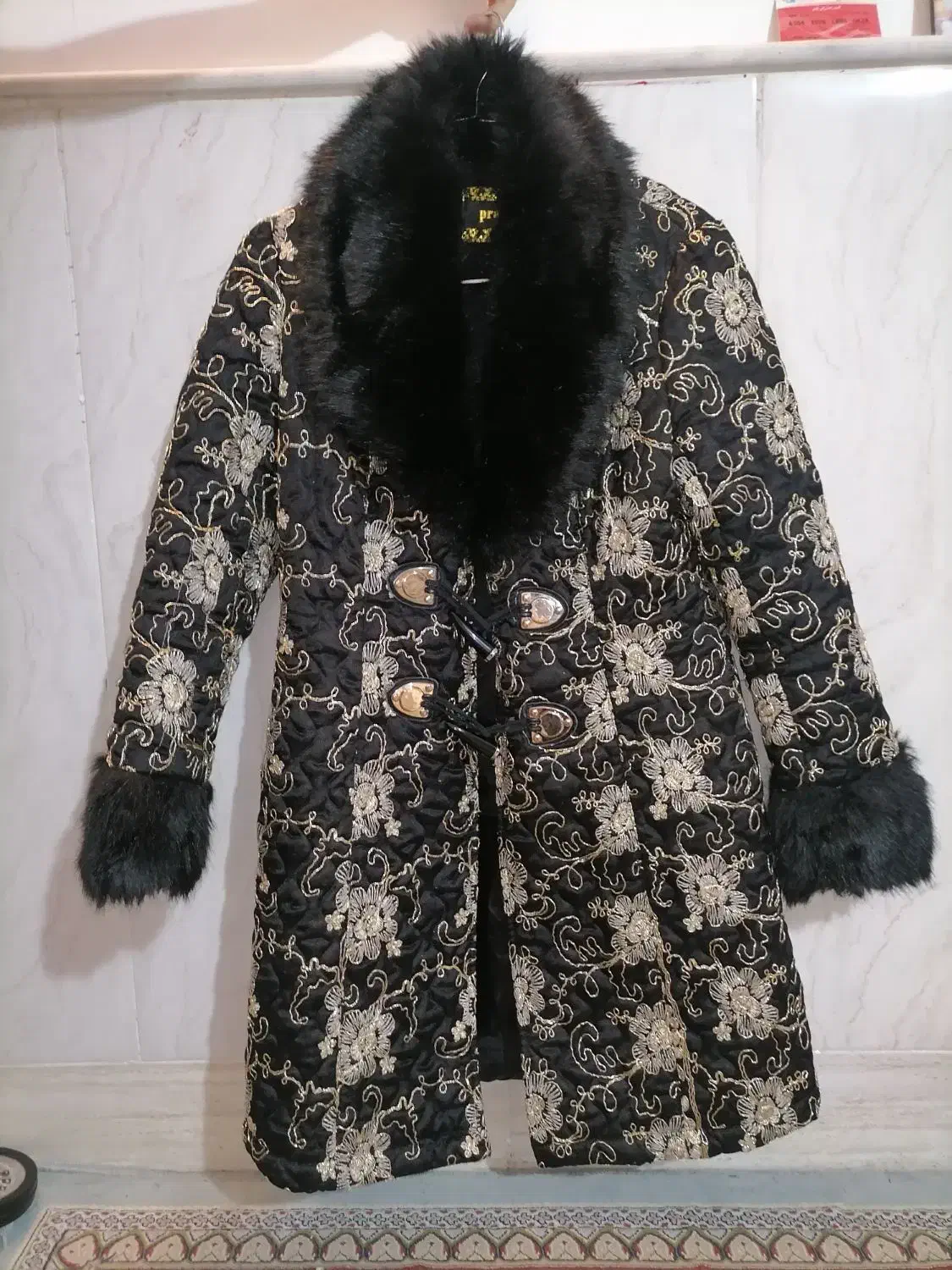 پالتو وارداتی|لباس|قم, آزادگان|دیوار