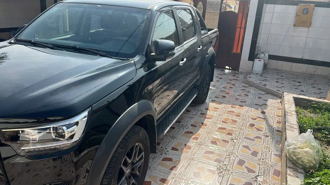 کی ام سی مدل 1402|خودرو سواری و وانت|آبادان, |دیوار