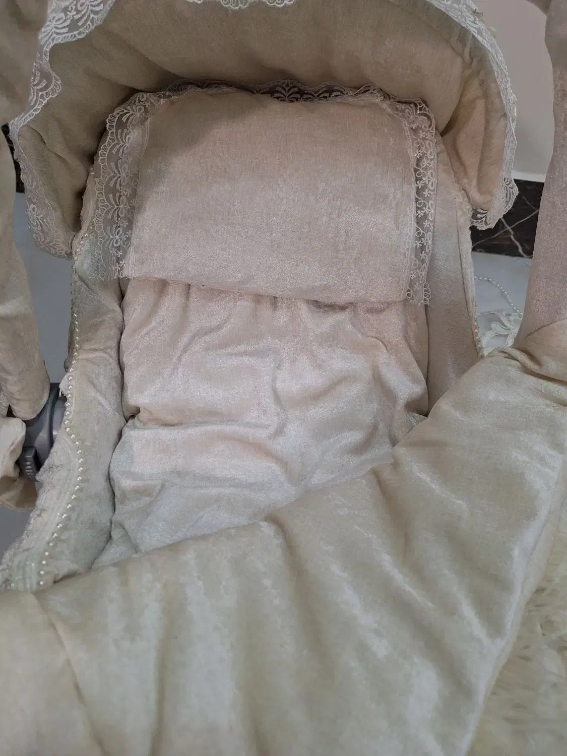 کریر کودک|کالسکه و لوازم جانبی|تبریز, |دیوار