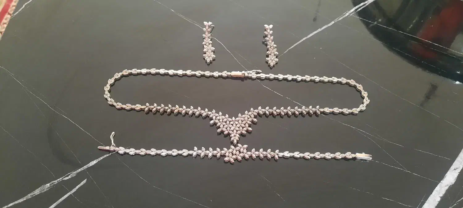 نیم ست نقره|جواهرات|کرج, شهرک جهان آرا|دیوار