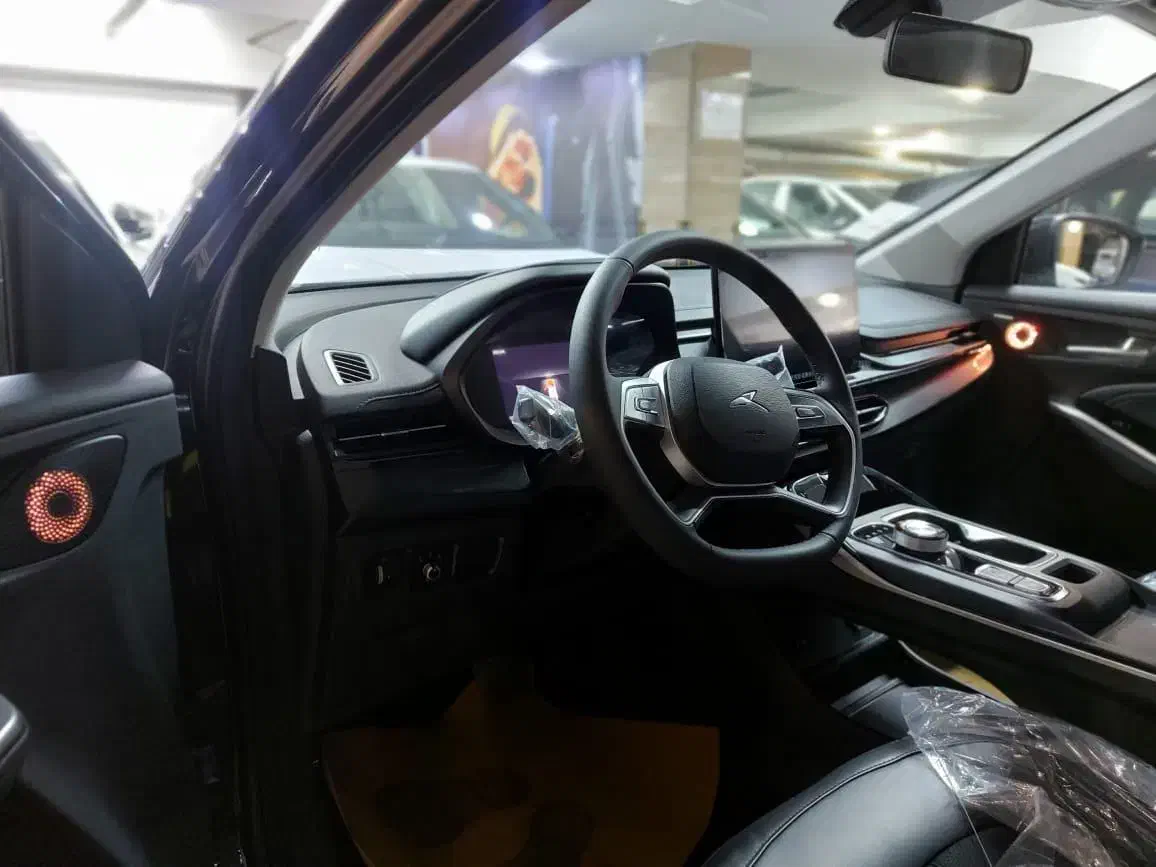 کی ام سی X5 1404|خودرو سواری و وانت|تهران, کاشانک|دیوار