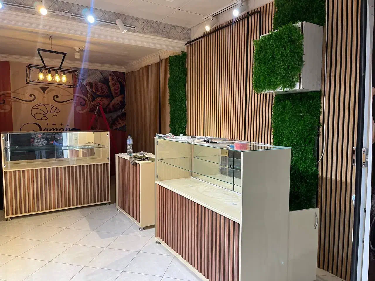 ویترین و استند|بوفه، ویترین، کنسول|گلبهار, شهر جدید گلبهار|دیوار