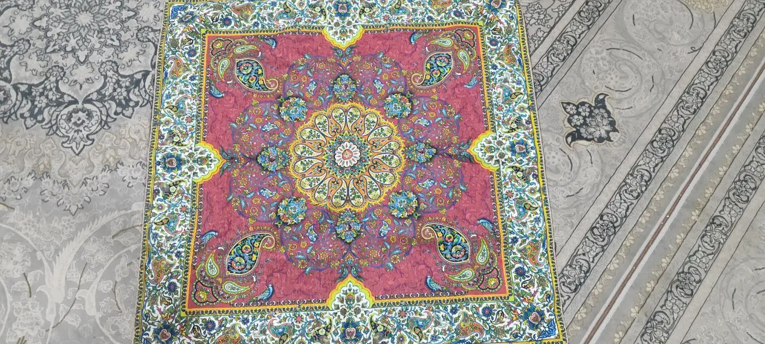 رومیزی|پرده، رانر، رومیزی|شیراز, ترمینال باربری|دیوار