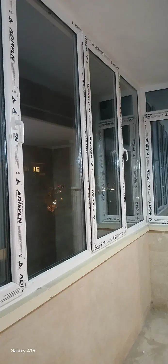 نصاب درب پنجره پی وی سی|خدمات پیشه و مهارت|سهند, |دیوار