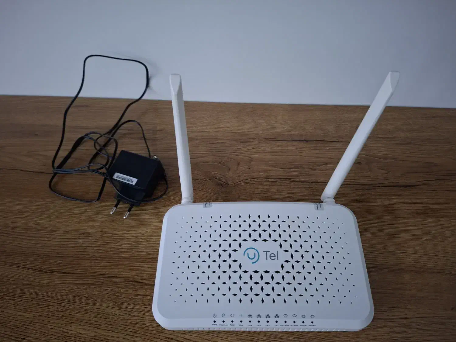 مودم فیبر نوری utel g442 Gpon|مودم و تجهیزات شبکه|اراک, |دیوار