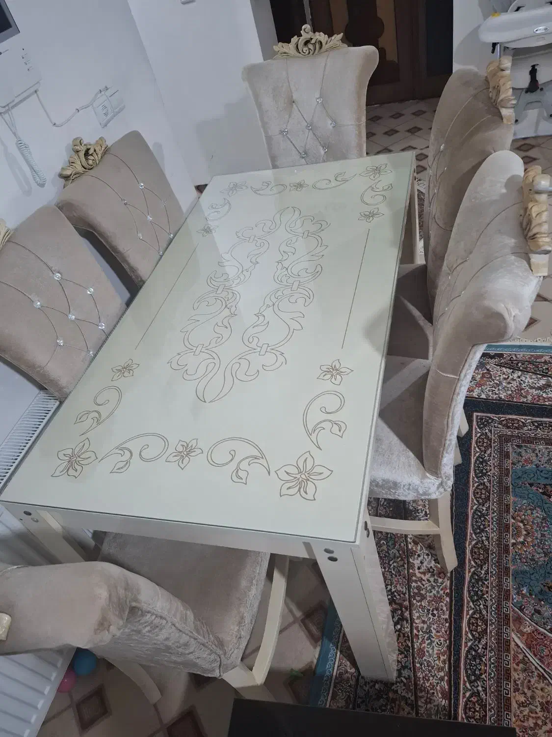 میز و صندلی ۶ نفره|میز و صندلی غذاخوری|اردبیل, |دیوار