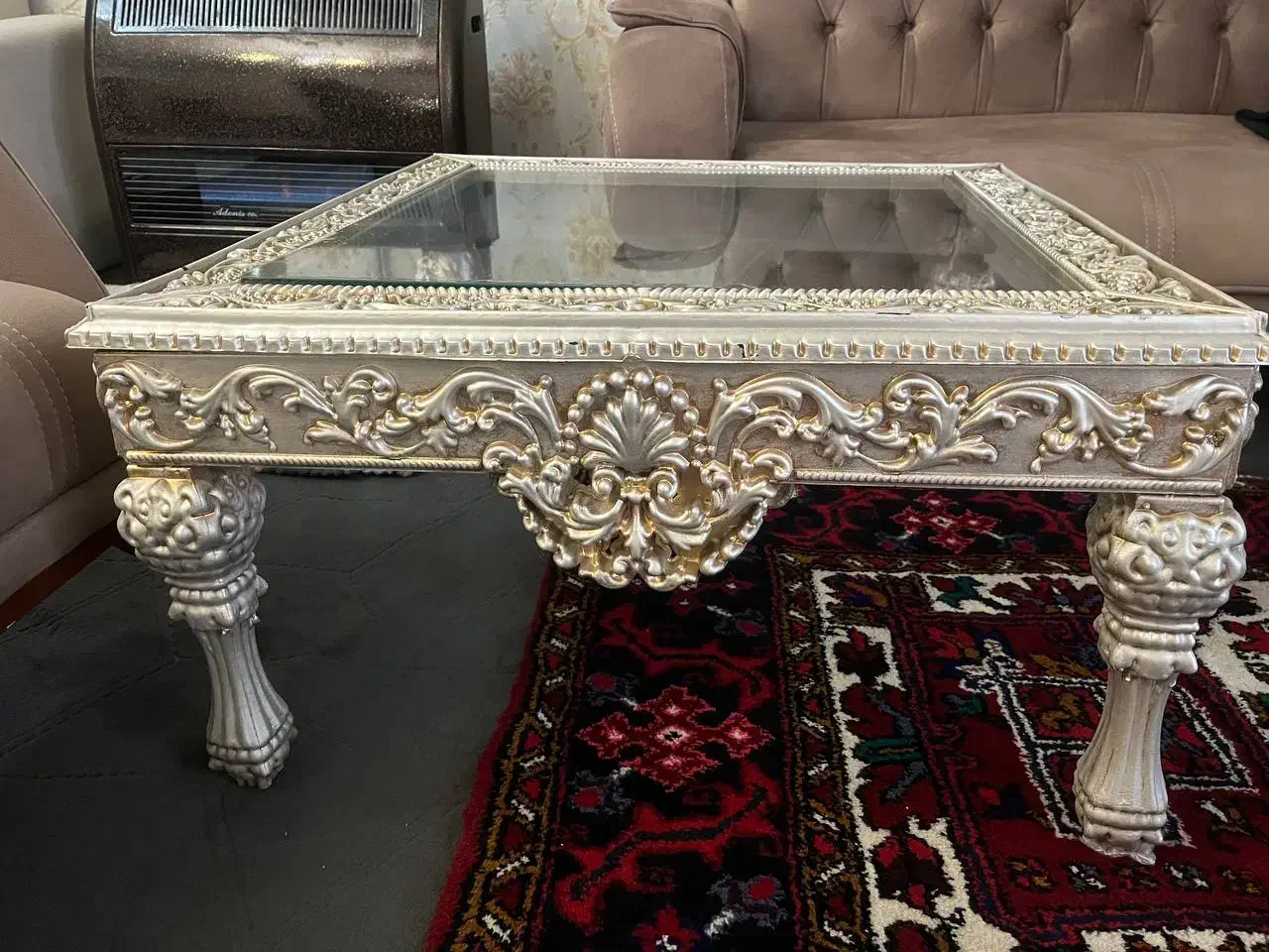 جلومبلی|مبلمان خانگی و میز عسلی|تبریز, |دیوار