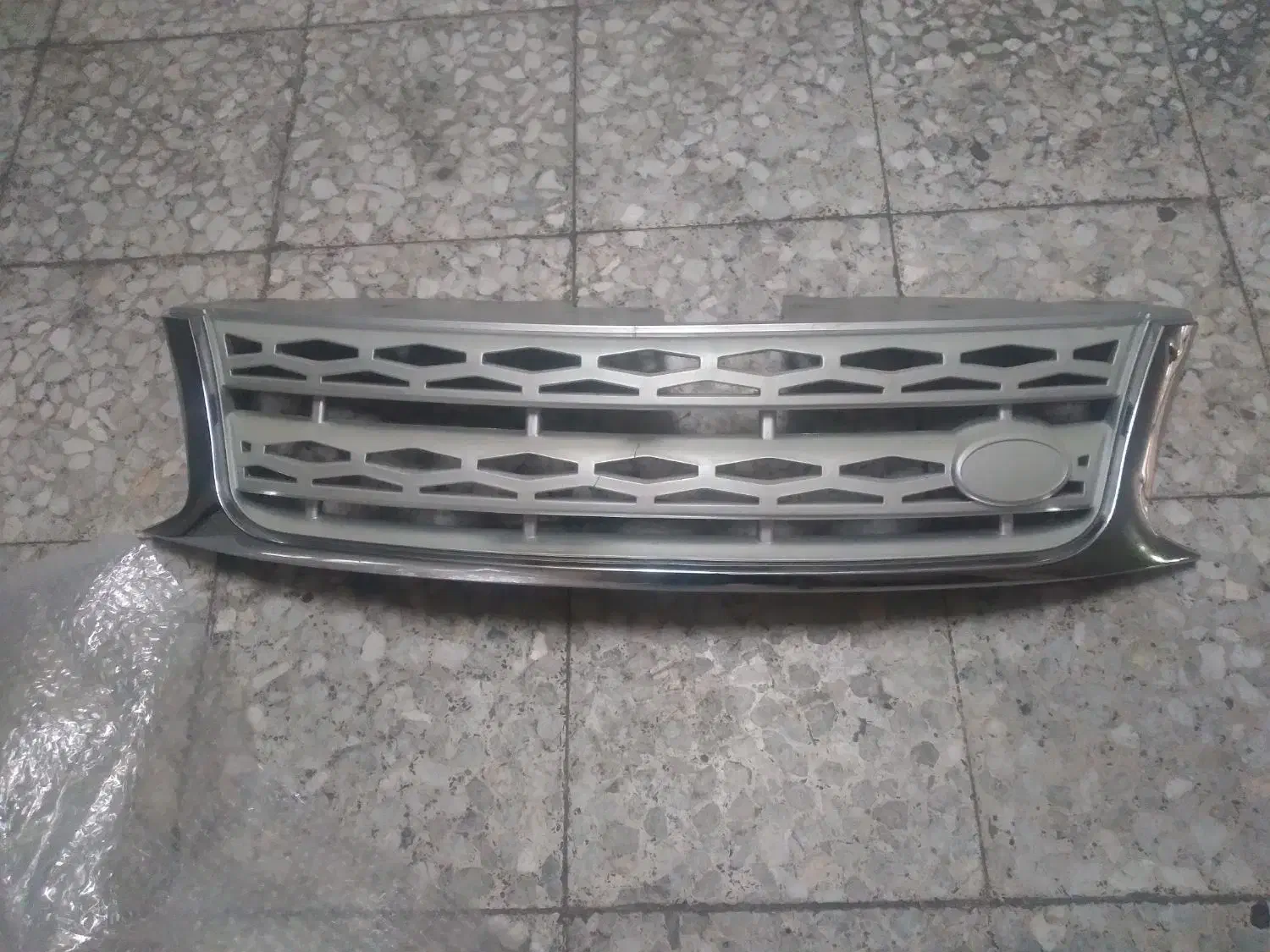 جلو پنجره تیگو ۵|قطعات یدکی و لوازم جانبی|رشت, لاکانی|دیوار