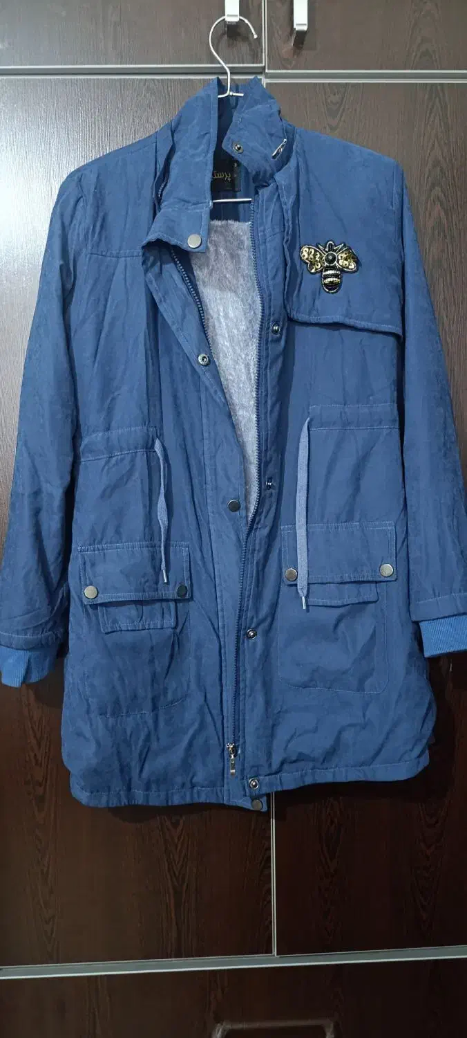 کاپشن|لباس|اردبیل, |دیوار