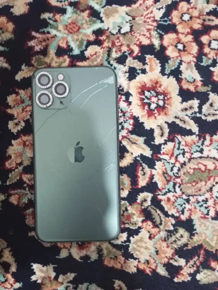 گوشی ایفون ۱۱پرو خوش دست|موبایل|زابل, |دیوار