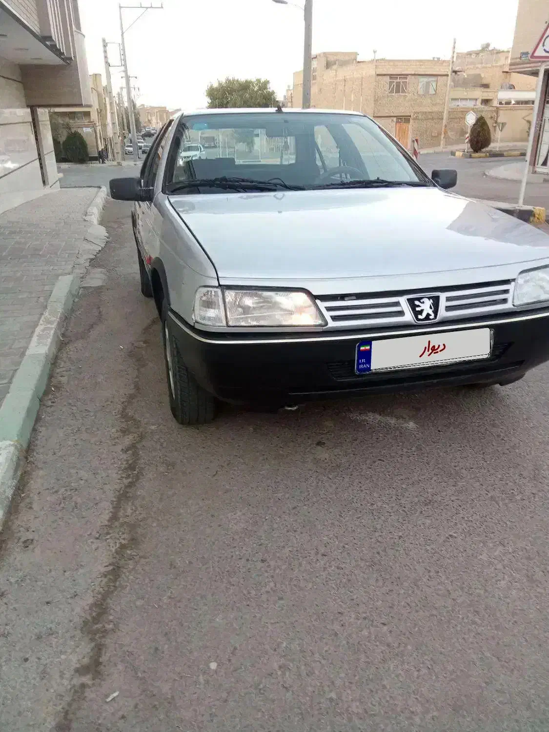پژو روآ سال دوگانه CNG مدل۱۳۸۸ پلمپ|خودرو سواری و وانت|اصفهان, فروردین|دیوار