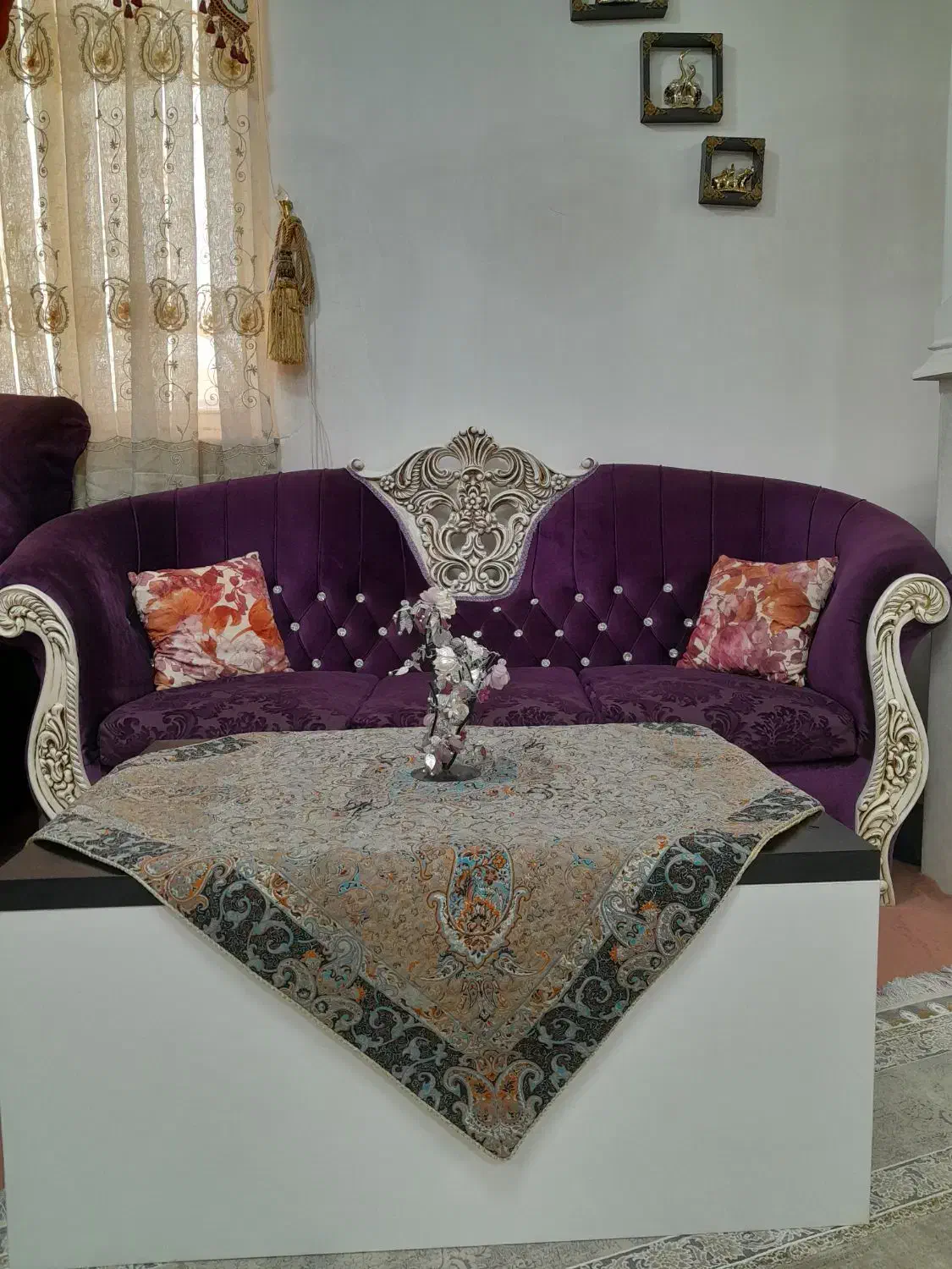 مبل هفت نفره به همراه جلو مبلی و ۴ عددعسلی|مبلمان خانگی و میز عسلی|نظرآباد, نظرآباد|دیوار