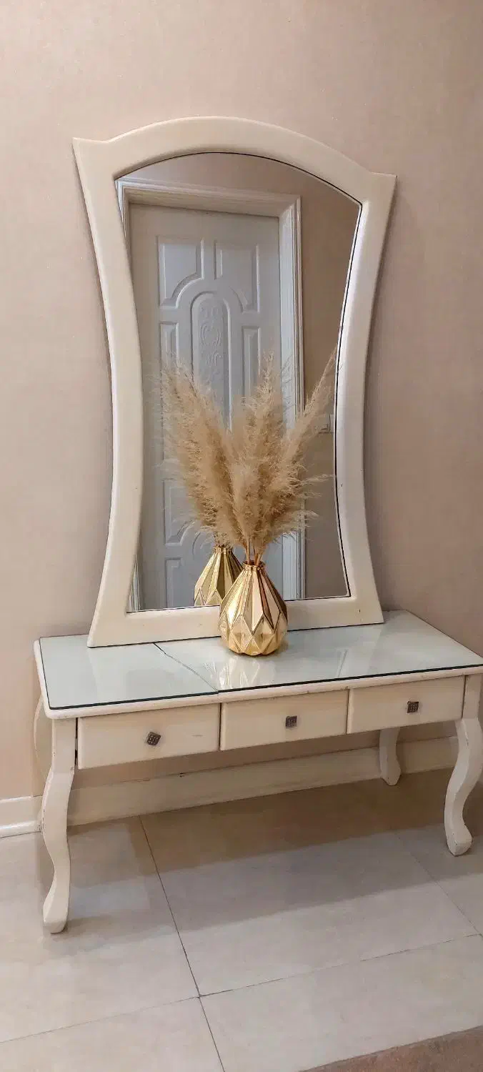 کنسول و آینه|بوفه، ویترین، کنسول|گنبد کاووس, |دیوار