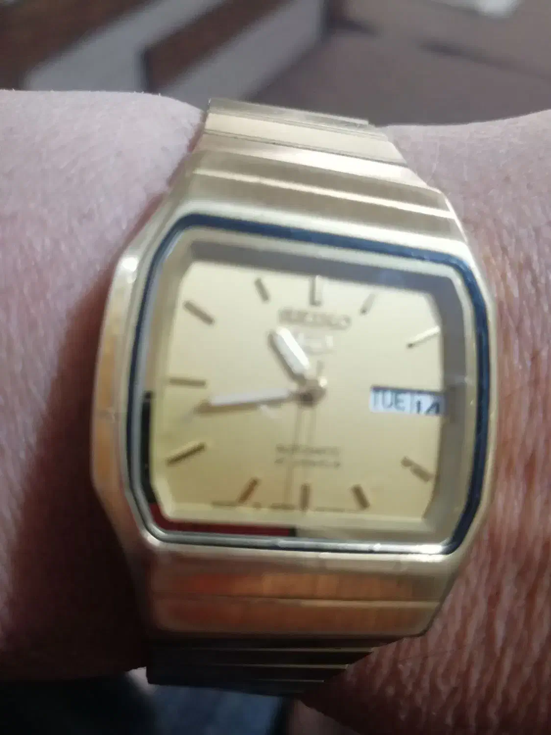 ساعت سیکو طلای چهار گوش|ساعت|نجف‌آباد, امام خمینی|دیوار