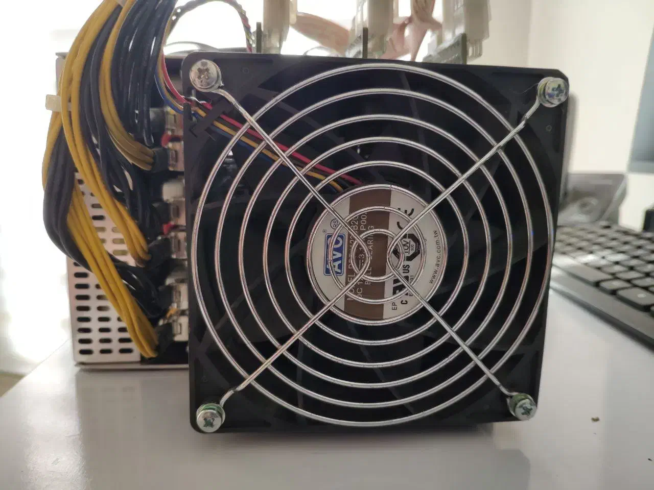 فروش ماینر Innosilicon T2T 17.2Th (قانونی)|قطعات و لوازم جانبی رایانه|تهران, هروی|دیوار