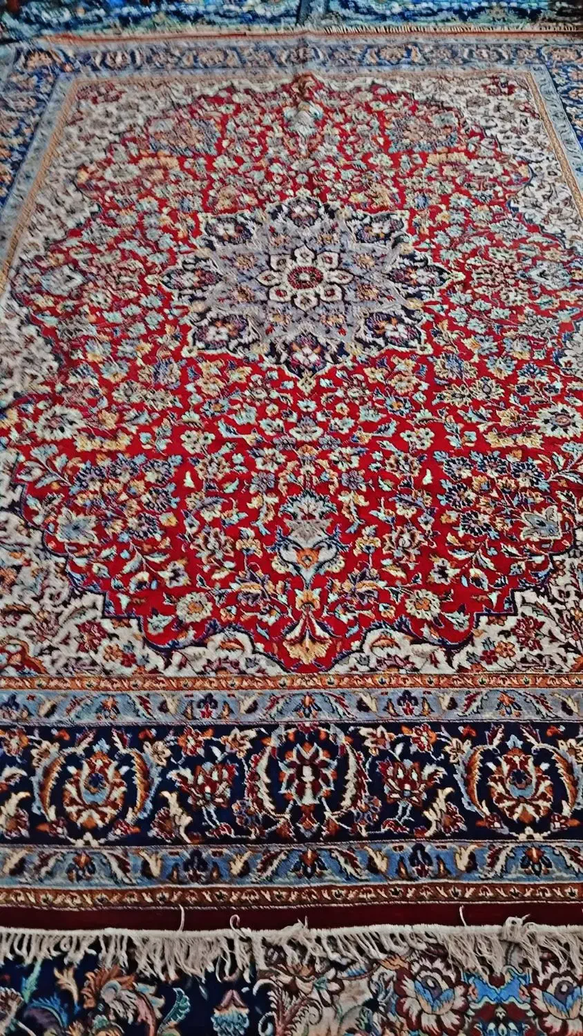 فرش ۱۲و۶متری مفت|فرش|بروجرد, |دیوار