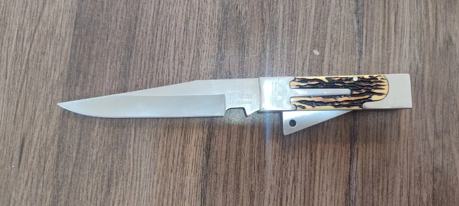 چاقوی شکاری|کلکسیون اشیاء عتیقه|ارومیه, |دیوار