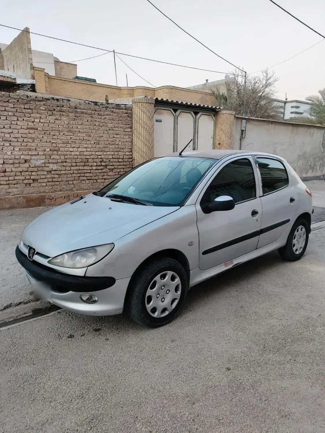 ۲۰۶ مدل ۸۳ وارداتی تازه تعمیر|خودرو سواری و وانت|جهرم, |دیوار