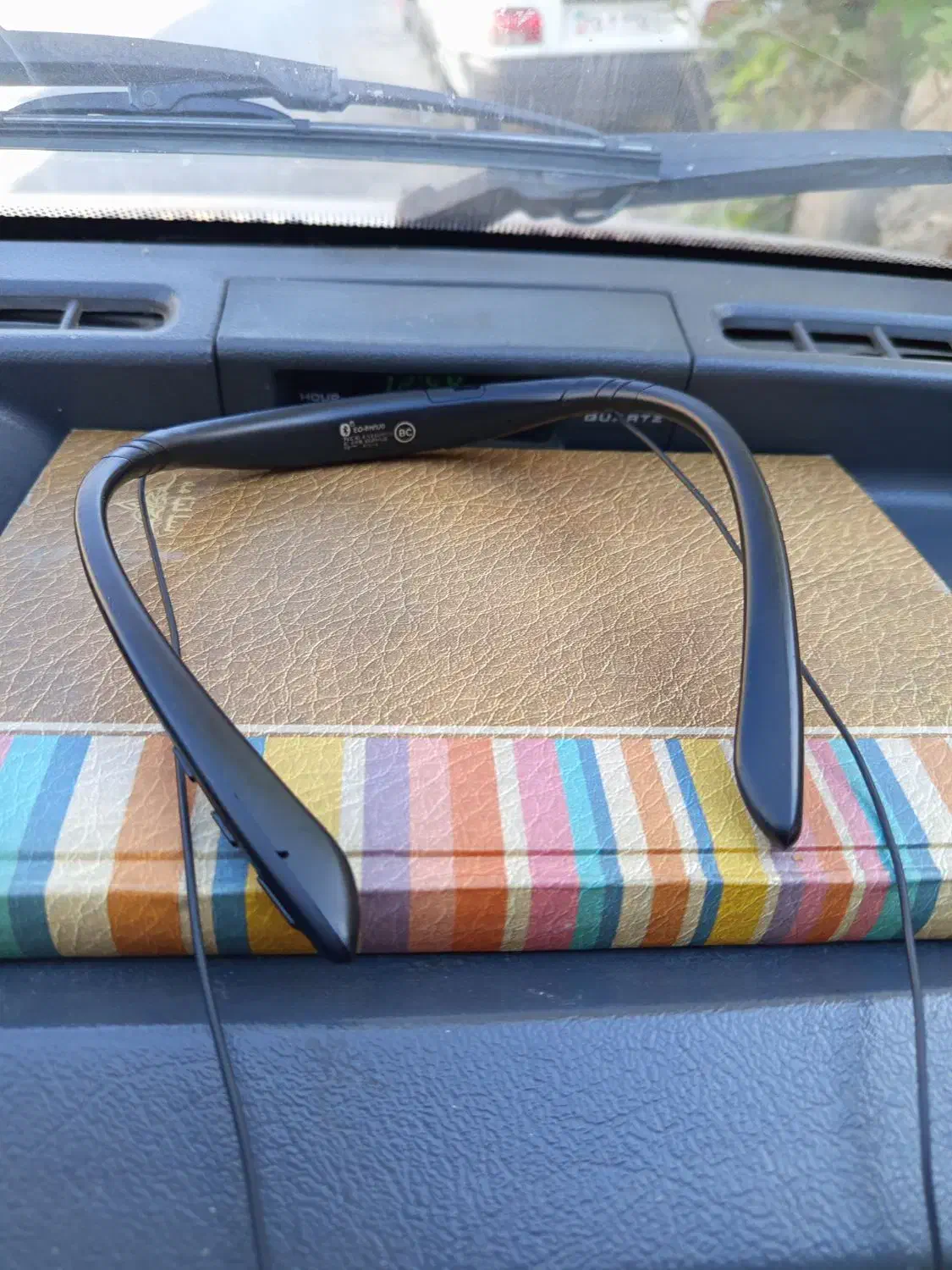 هدفن گردنی|لوازم جانبی موبایل و تبلت|ملارد, |دیوار