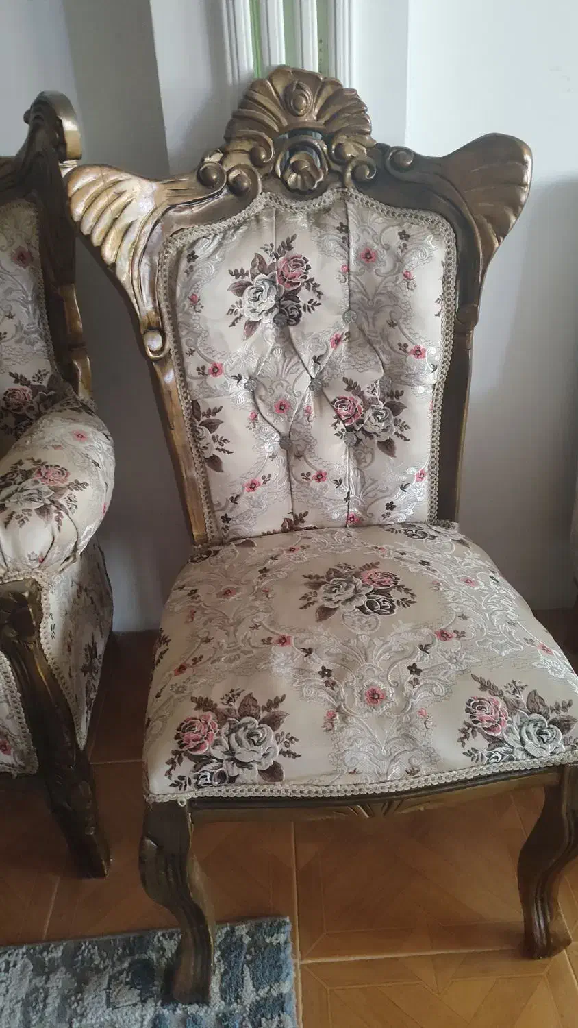 مبلمان سلطنتی سالم بدون شکستگی|مبلمان خانگی و میز عسلی|قائمشهر, |دیوار