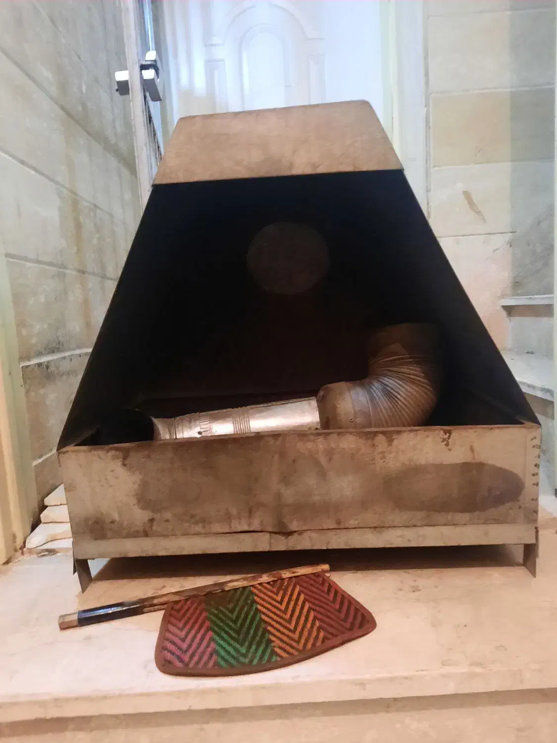 باربیکیو و کباب پز زغالی به‌همراه هود و هواکش|اجاق گاز و لوازم برقی پخت‌وپز|باقرشهر, |دیوار