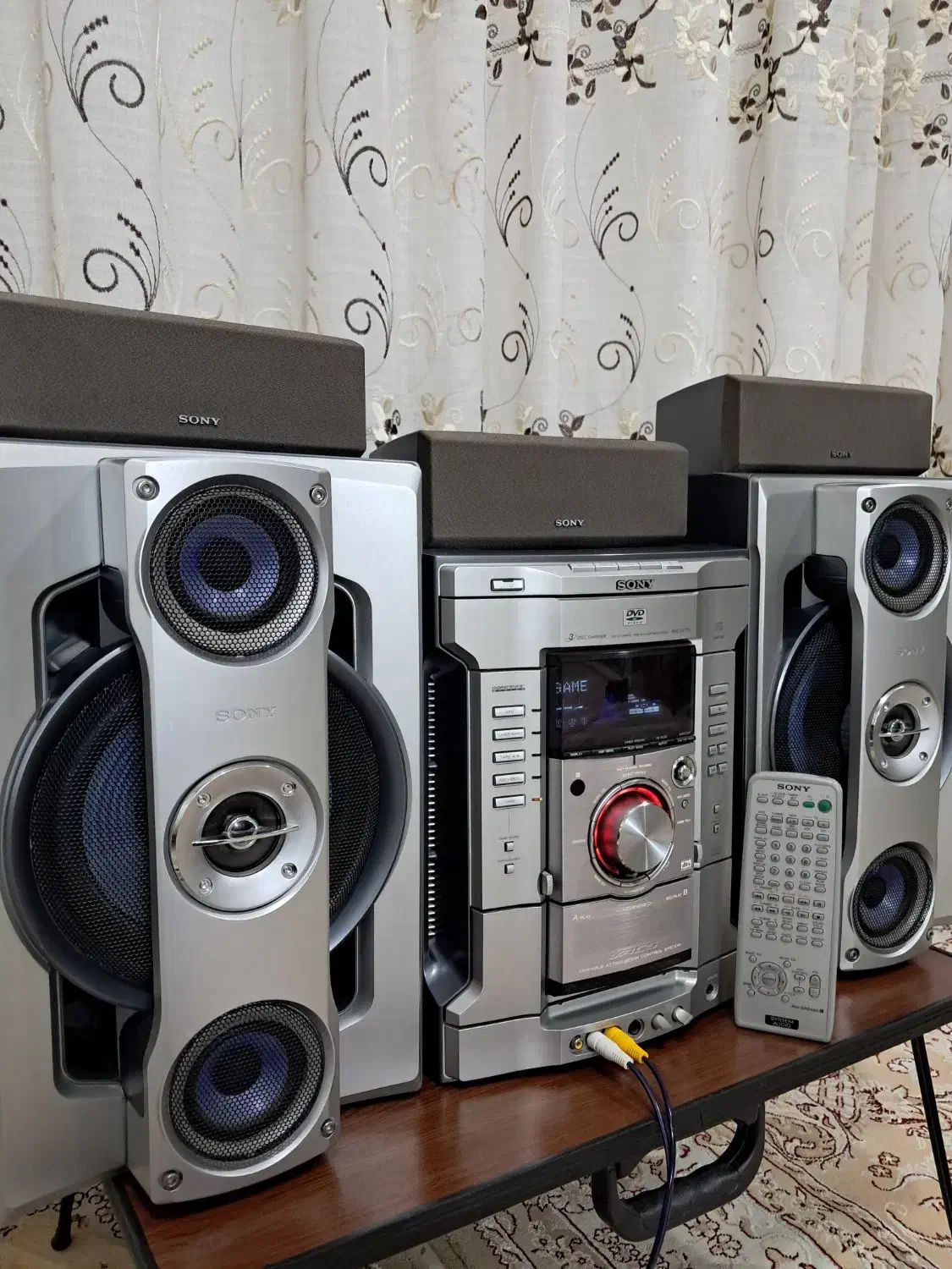 ظبط شاهکار و هیولای سونیGN77 Dدرحد|سیستم صوتی خانگی|اصفهان, آبشار|دیوار