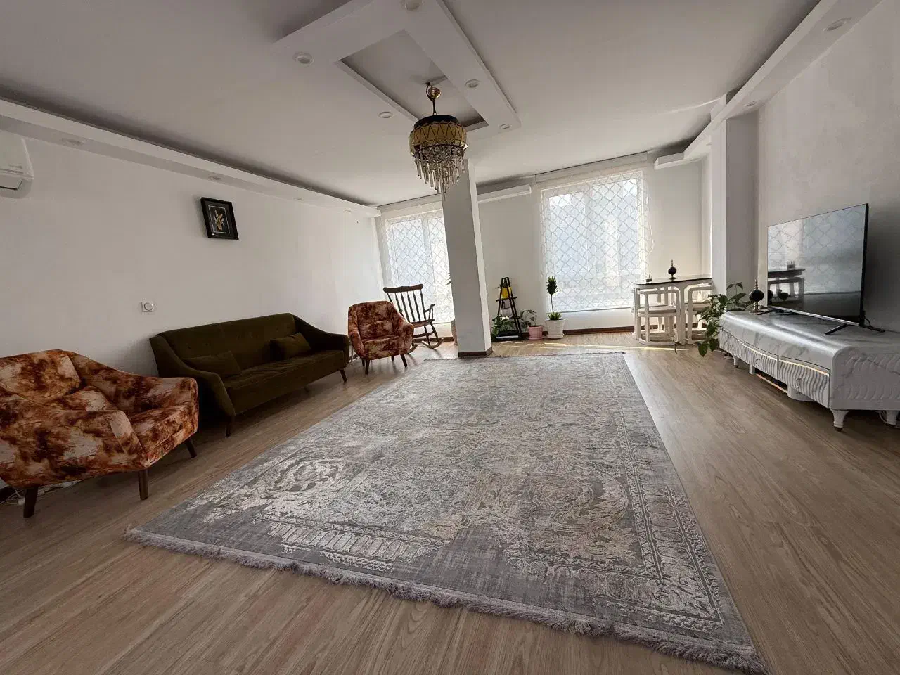 رهن اپارتمان ۹۰متری اسکندری جنوبی بسیار خوش نقشه