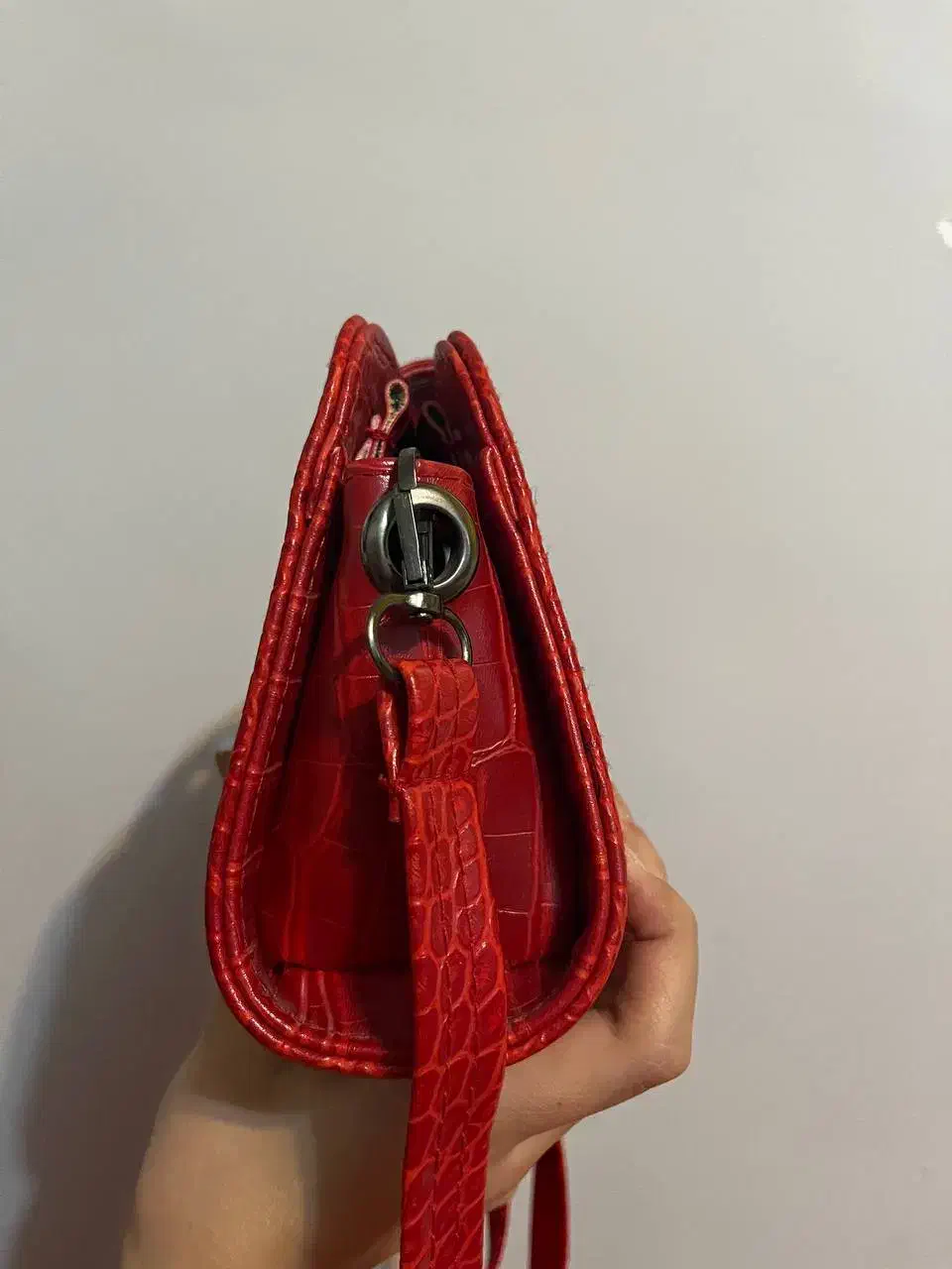 کیف چرم شبرو قرمز|کیف، کفش، کمربند|شاهین‌شهر, اقبال لاهوری|دیوار