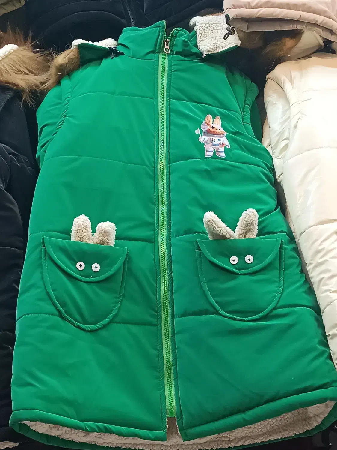 کاپشن دخترانه پافرشو تک فروش|لباس|اصفهان, جویباره|دیوار