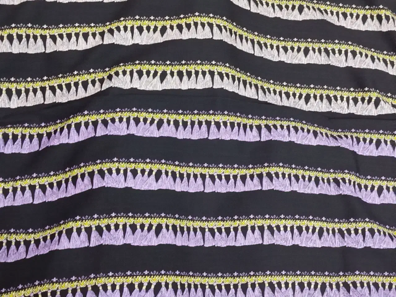 پشتیند گولینگه اصل|لباس|پیرانشهر, |دیوار