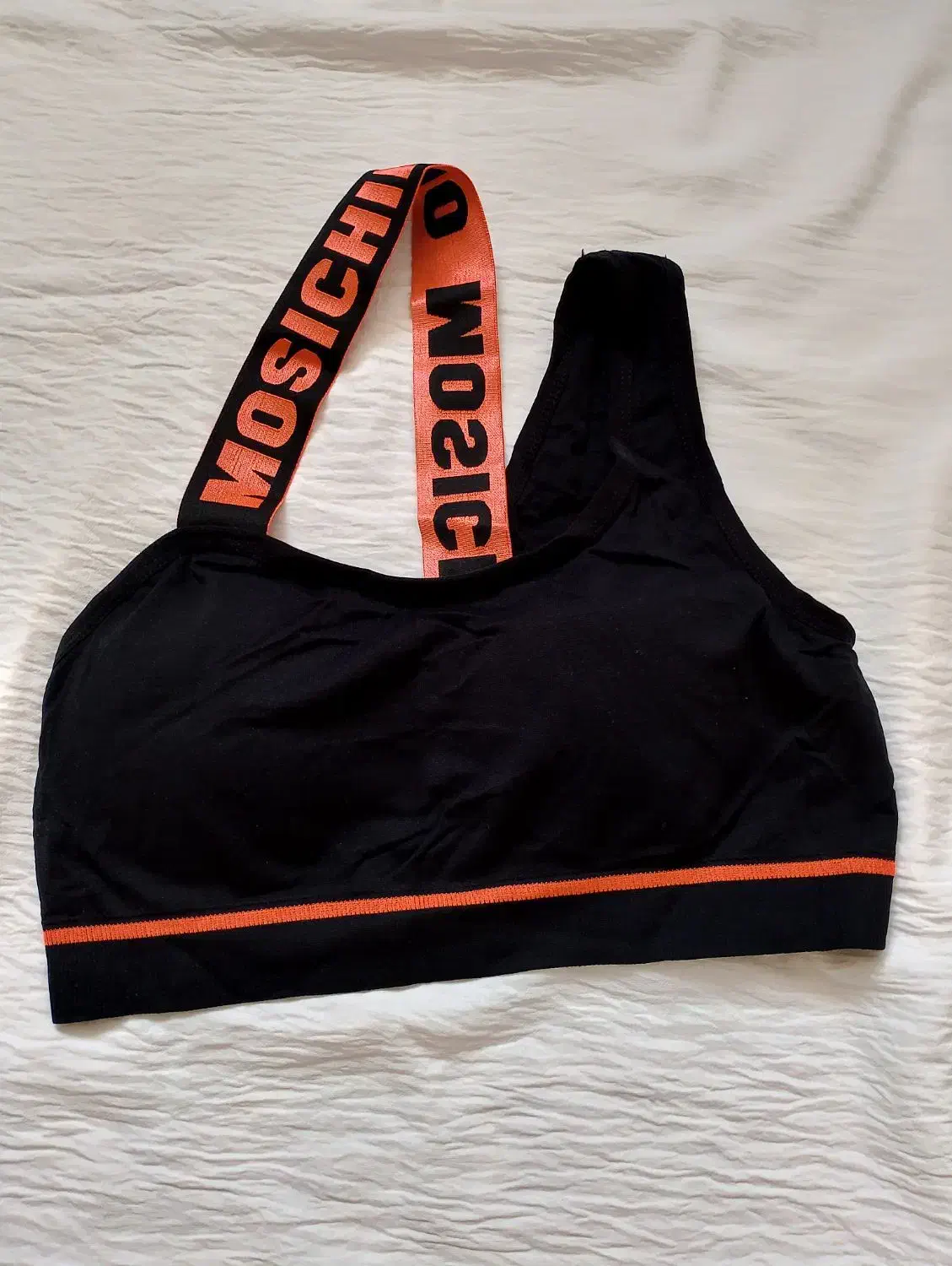 لباس زیر نو|لباس|بومهن, |دیوار