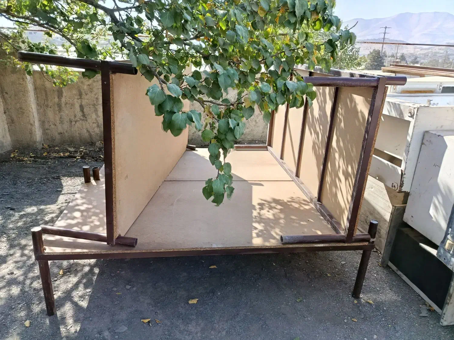 تخت آهنی|تخت و سرویس خواب|سنندج, |دیوار