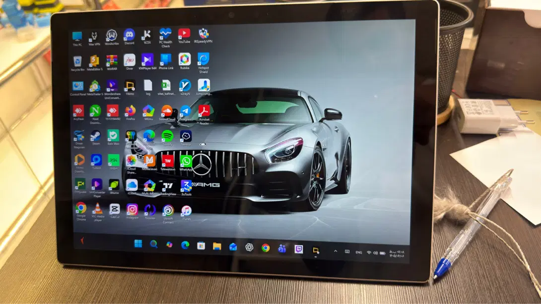 Surface 7 pro plus|رایانه همراه|شیراز, قدوسی غربی|دیوار