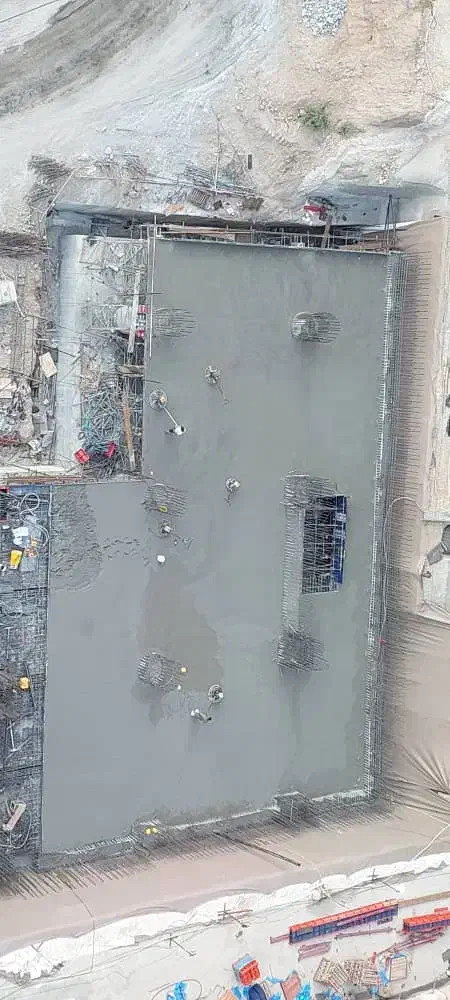 بتن ریزی با ماله پروانه ای|خدمات پیشه و مهارت|ماهان, |دیوار