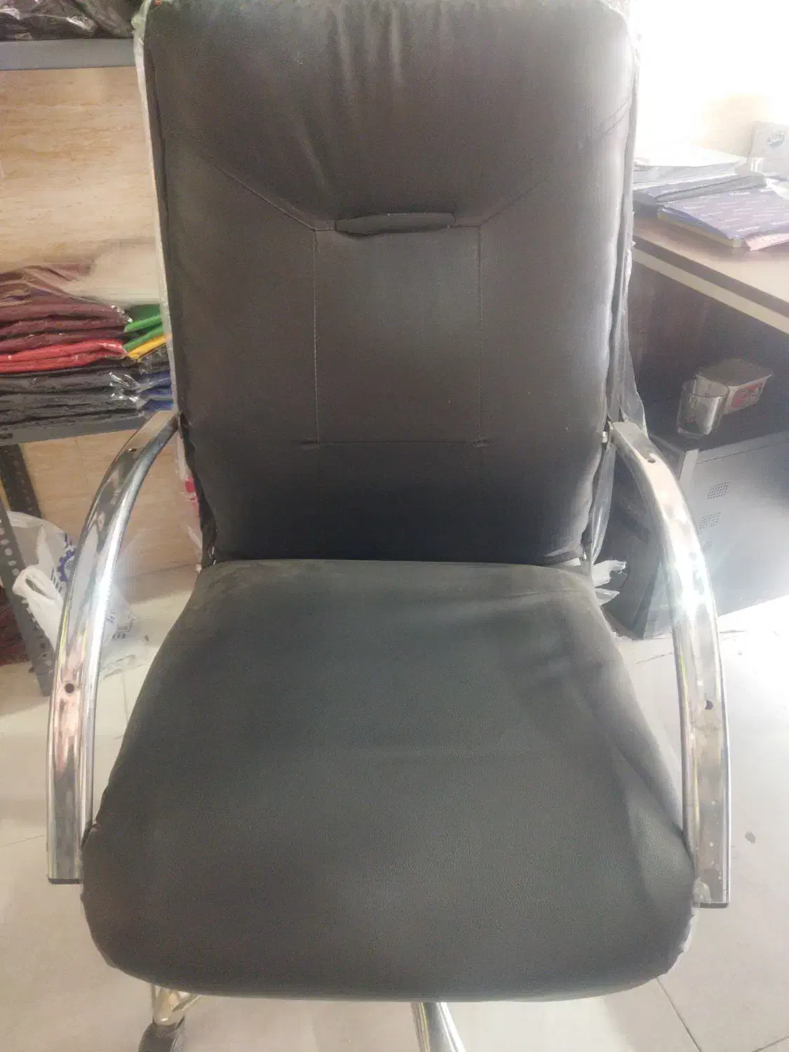 فروش میز وصندلی|دفتر کار|شریفآباد, |دیوار