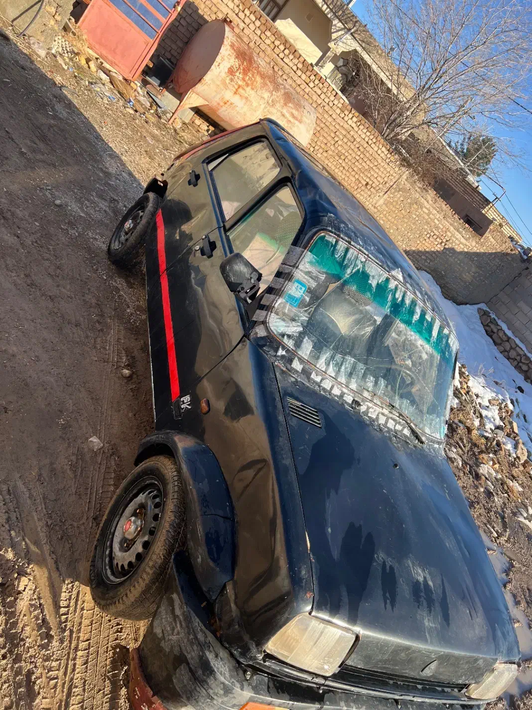 رنو پی کی|خودرو سواری و وانت|سبزوار, قصبه غربی|دیوار