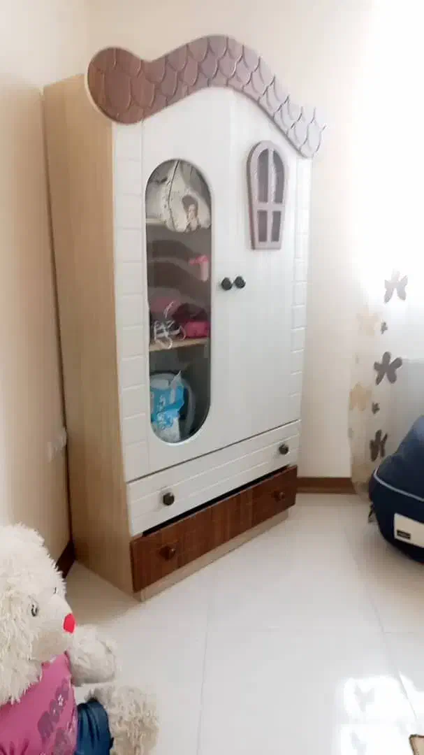 تخت و کمد بچه|اسباب و اثاث بچه|محمدشهر, ولدآباد|دیوار