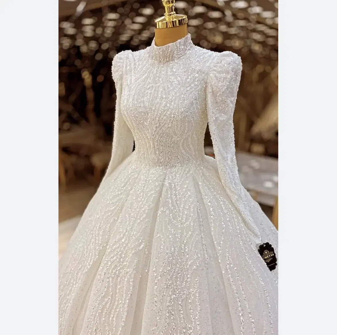 لباس عروس|لباس|باغستان, |دیوار