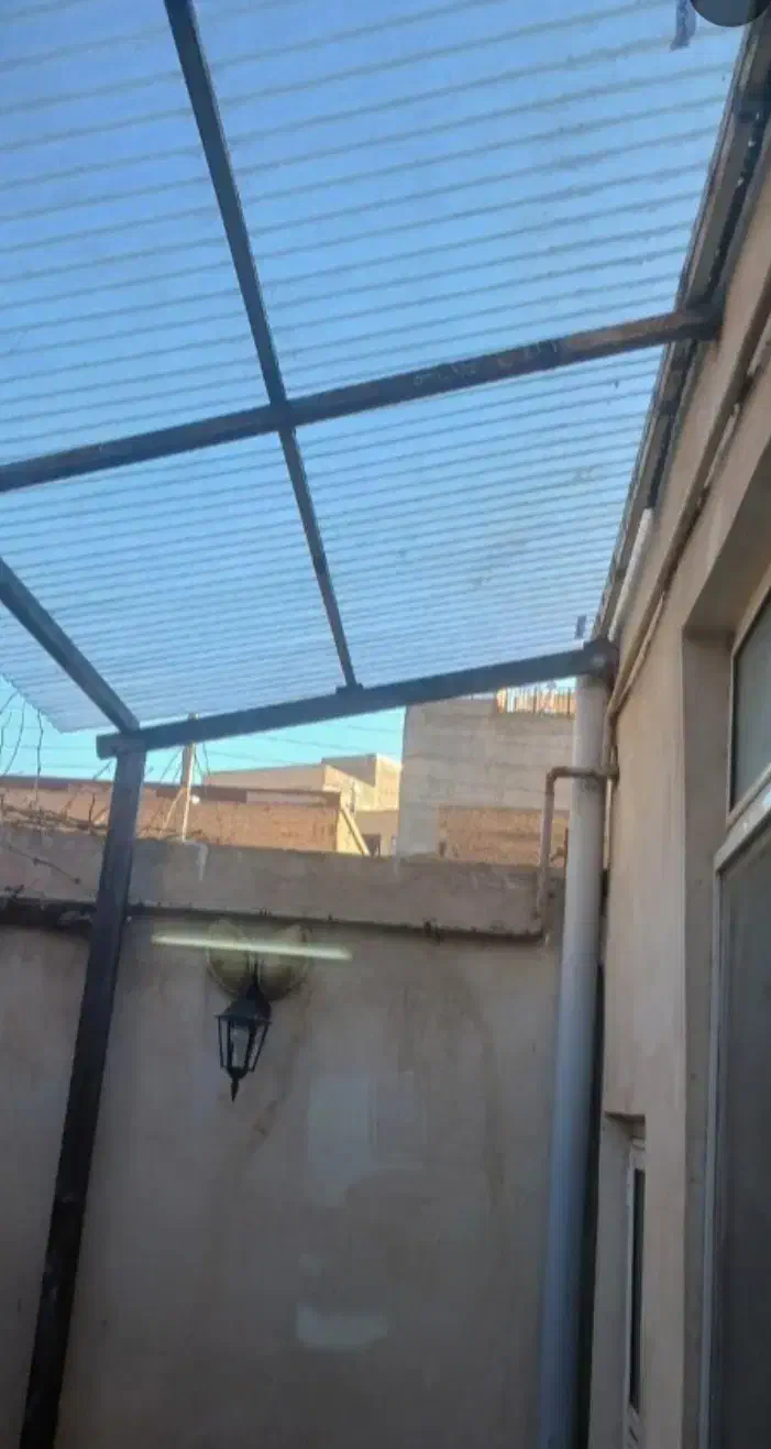 جوشکاری سیار (خرده کاری)راویز بندی شیروانی بیرقی|خدمات پیشه و مهارت|تبریز, |دیوار