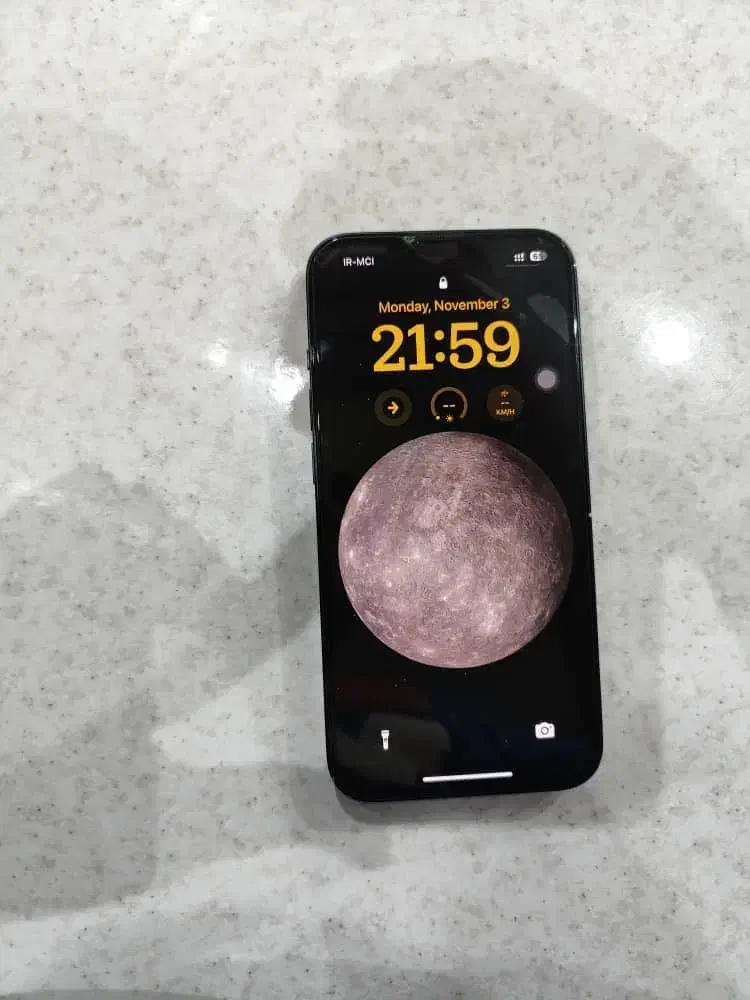 ایفون ۱۳ نرمال درحد نو|موبایل|شاهین‌شهر, نظامی|دیوار