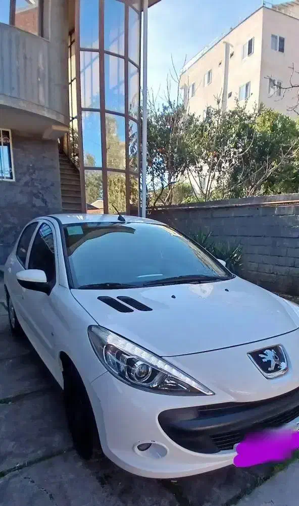 سواری پژو ۲۰۷ سفید ۱۴۰۰|خودرو سواری و وانت|چالوس, |دیوار