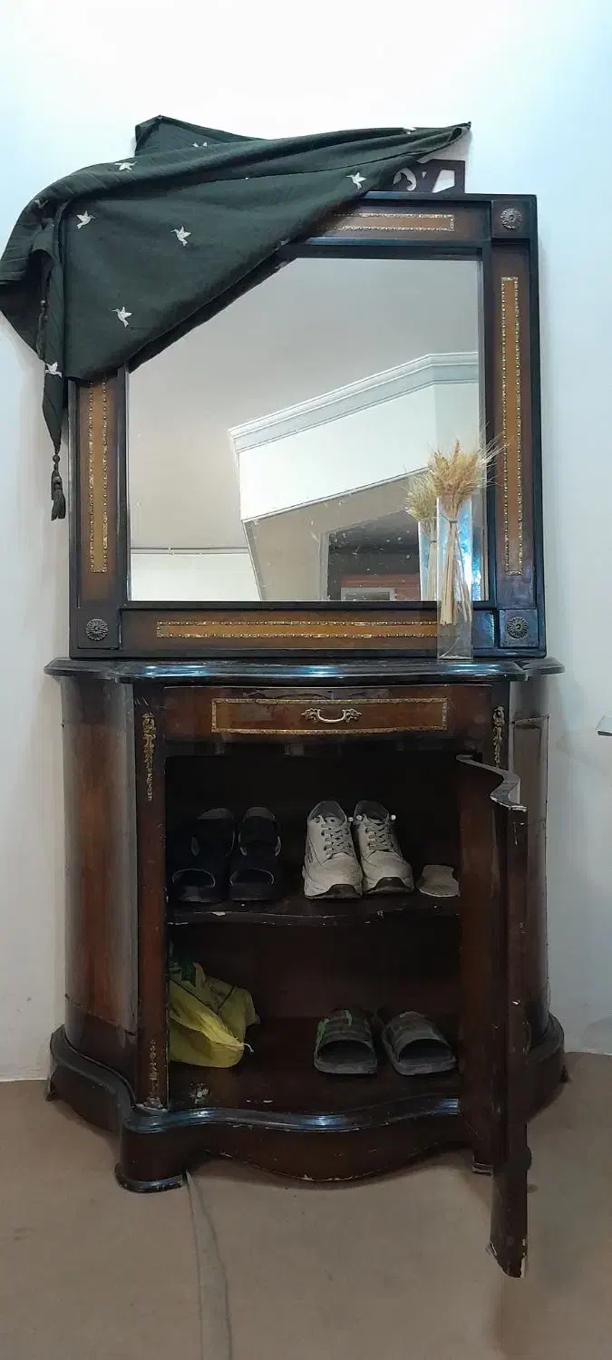 یک عدد دراور زیبا و کاربردی|جاکفشی، کمد، دراور|مشهد, یوسفیه (شهرک غرب)|دیوار