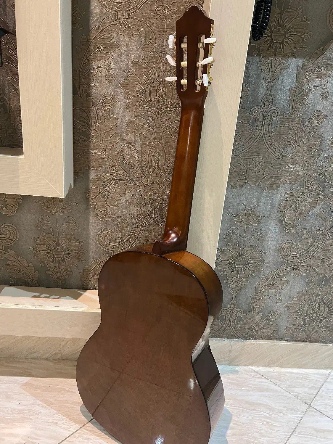 گیتار یاماها C70|گیتار، بیس، امپلیفایر|کردکوی, |دیوار