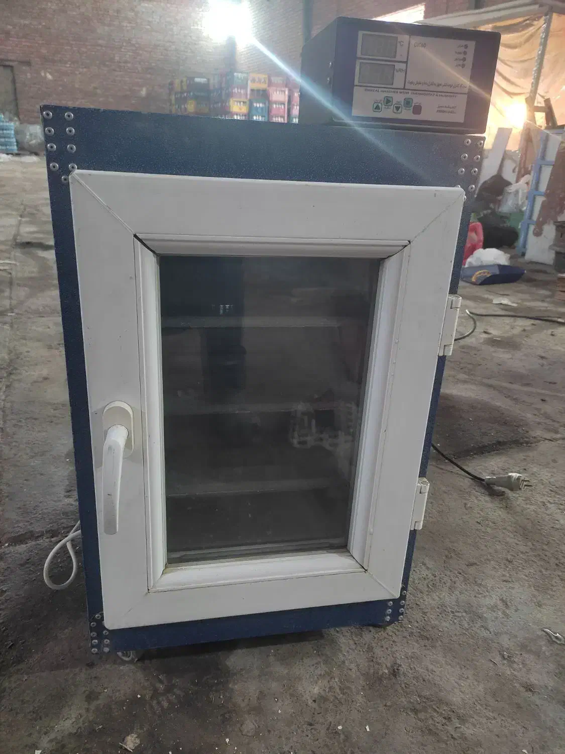 دستگاه جوجه کشی|سایر لوازم برقی|نقده, |دیوار