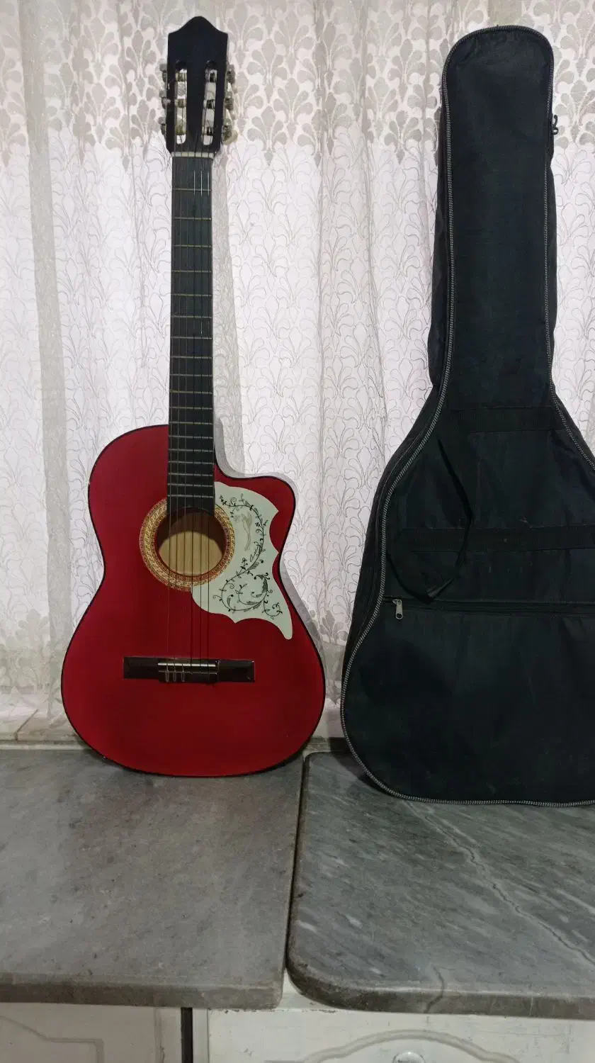 گیتار|گیتار، بیس، امپلیفایر|پاکدشت, پاکدشت (مامازند)|دیوار