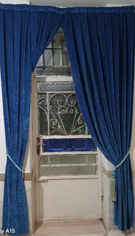 پرده مخمل|پرده، رانر، رومیزی|تربت‌حیدریه, بیمارستان رازی|دیوار