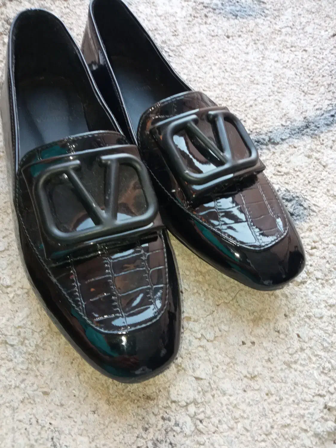 کفش|کیف، کفش، کمربند|رامهرمز, |دیوار